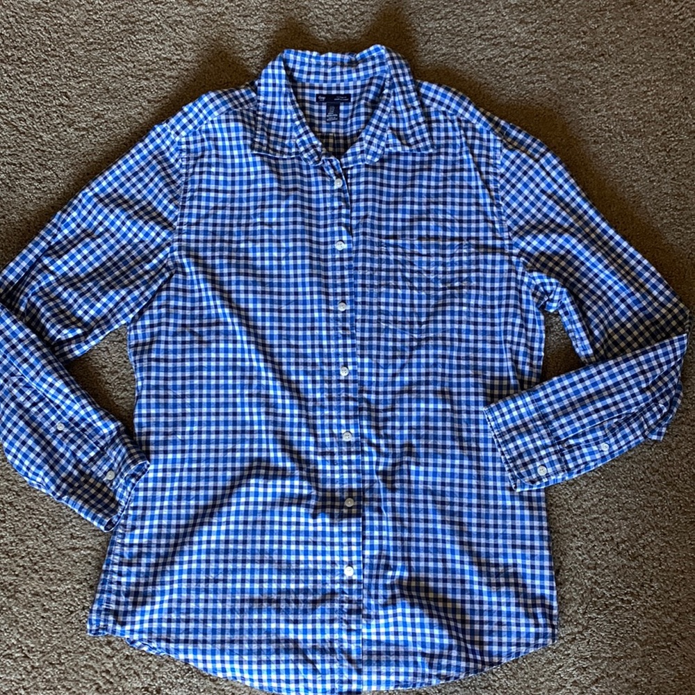 Gap blue plaid long sleeve button up shirt